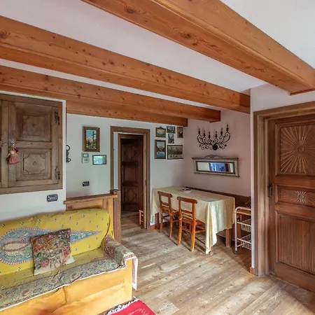 Joivy Big Flat For 6 With Backyard And Parking In Appartement *