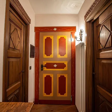 Joivy Big Flat For 6 With Backyard And Parking In * Courmayeur