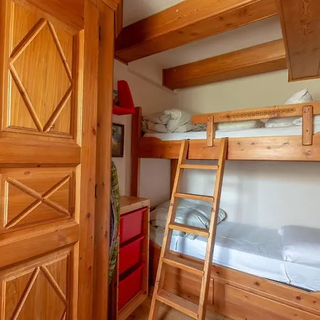 Apartment Joivy Big Flat For 6 With Backyard And Parking In Courmayeur