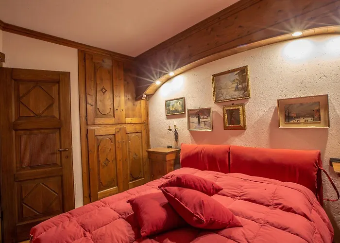 Apartment Joivy Big Flat For 6 With Backyard And Parking In Courmayeur